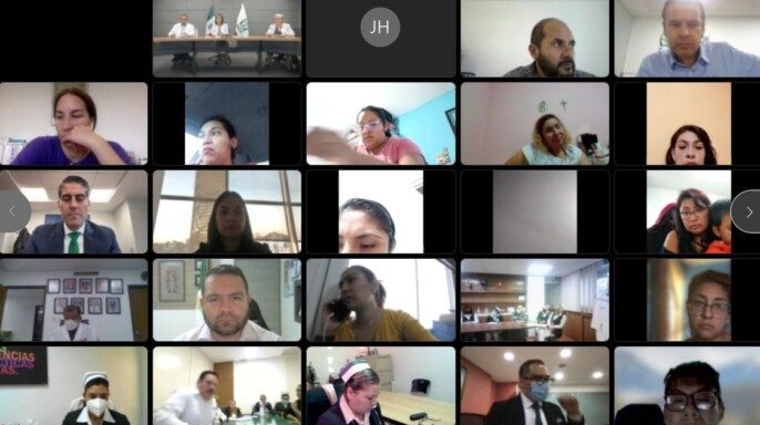 videoconferencia de la 111 reunión de trabajo de manera virtual con las madres y los padres de menores bajo tratamiento oncológico.
