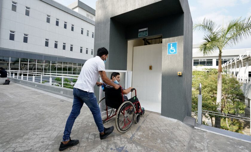 acceso para personas con discapacidad