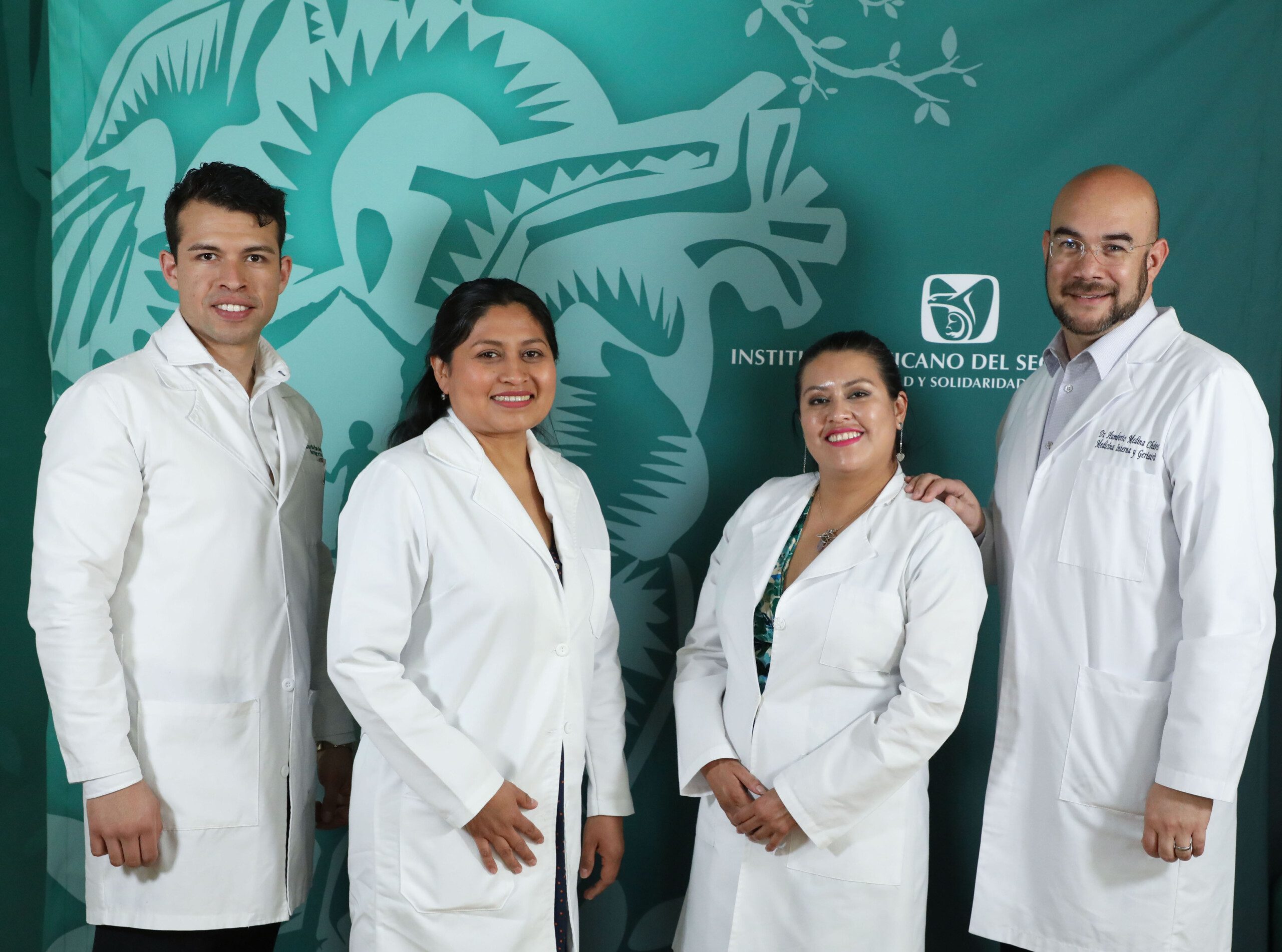 especialistas del IMSS