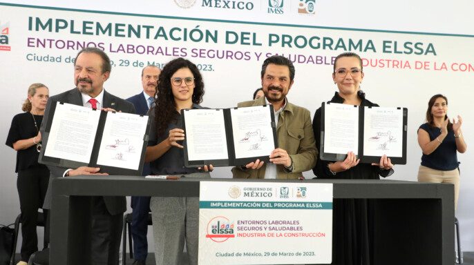 Firma Zoé Robledo acuerdo para implementar programa ELSSA del IMSS con industria de la construcción y cemento