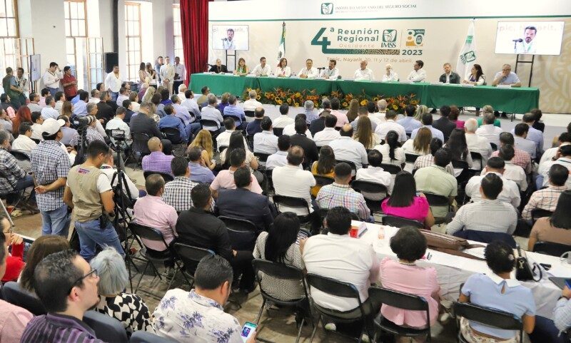 clausura de los trabajos de la Cuarta Reunión Regional Occidente del IMSS