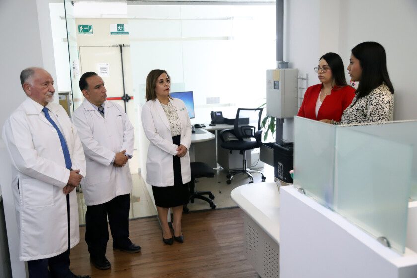 directora de Prestaciones Médicas, doctora Célida Duque Molina, visitó la Coordinación de Proyectos Especiales en Salud del IMSS