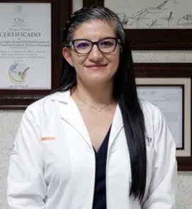 Dra. Maricela García Garcés informando del cáncer de cabeza y cuello
