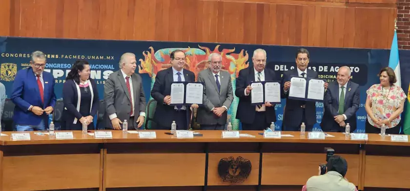 INSP y UNAM firman convenios de colaboración