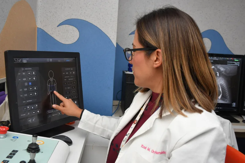 Equipo para cirugias Pediatricas de Vanguardia en el Hospital General de La Raza