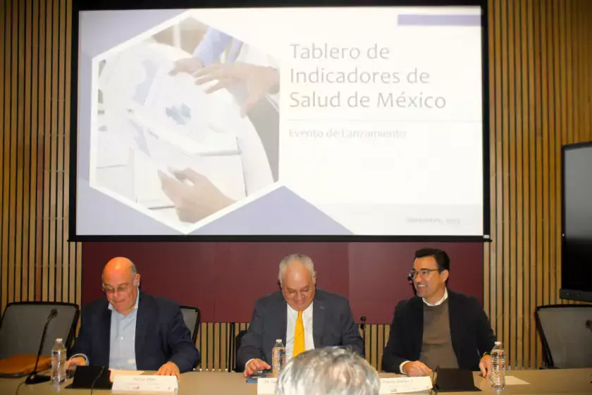 Presentación del "Tablero de Indicadores del Sector Salud en México"