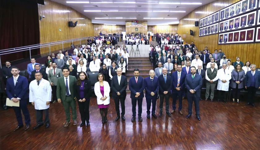 Auditorio de la Academia Mexicana de Cirugía en inauguración del Primer Foro Nacional Código Cerebro