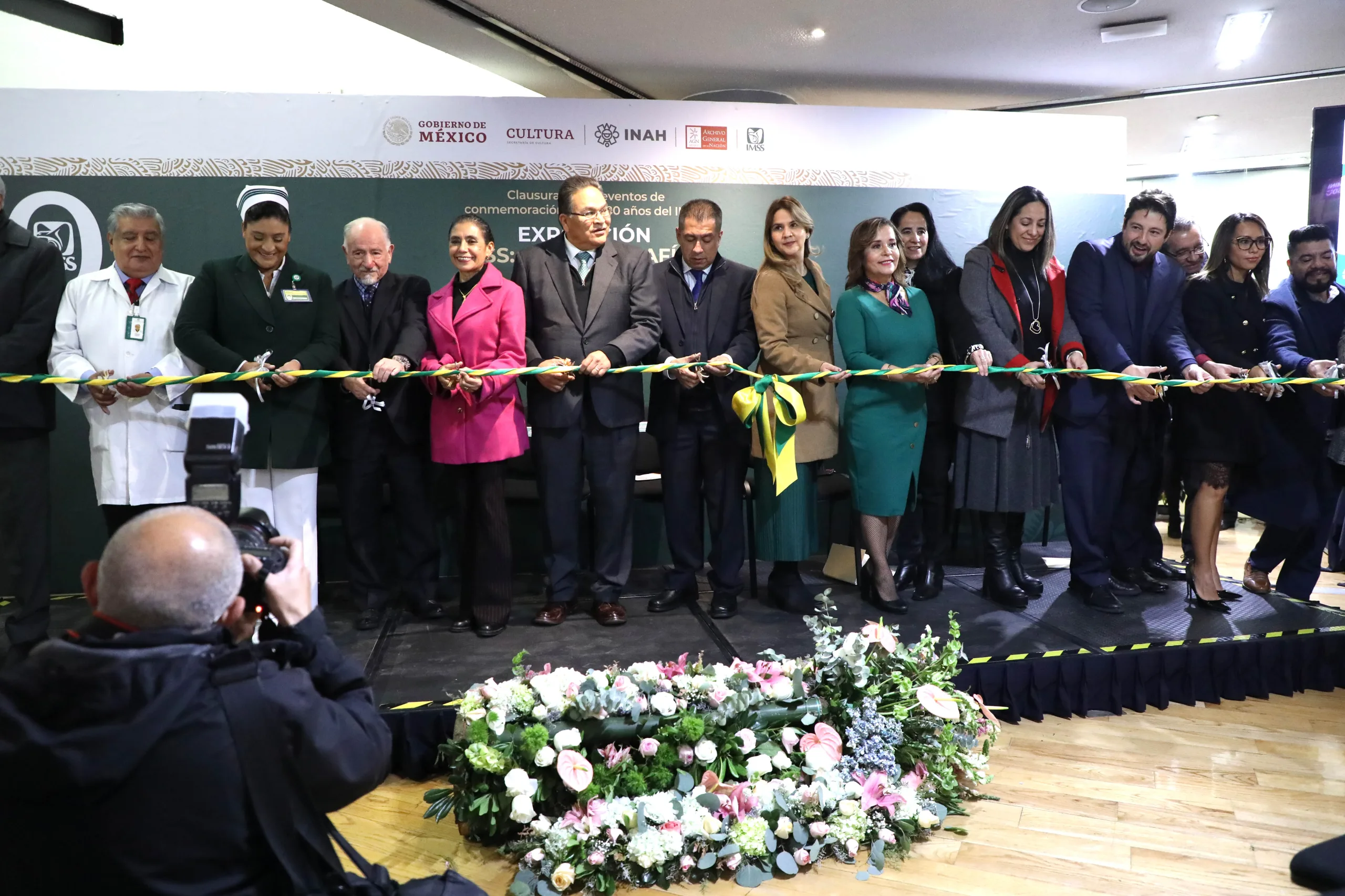 Clausura IMSS eventos conmemorativos de sus 80 años de historia con exposición única en el Aeropuerto