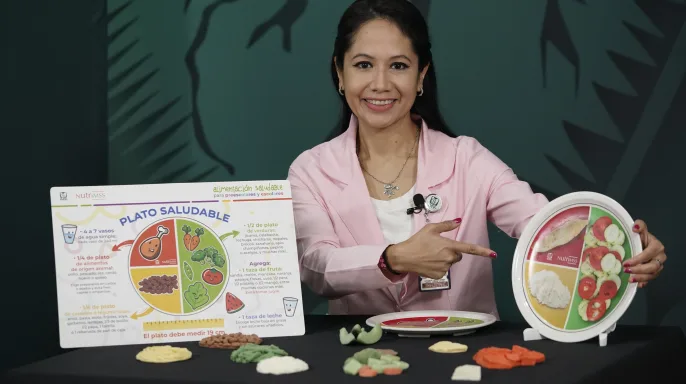 licenciada en Nutrición, Itzel Valtierra Martínez informa del Autocuidado de la salud en las fiestas decembrinas
