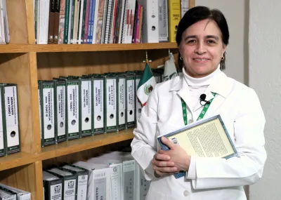 doctora Rocío Rábago Rodríguez, jefa de área de la División de Excelencia Clínica en la Coordinación de Innovación en Salud del IMSS informa de diagnóstico y tratamiento de enfermedades raras