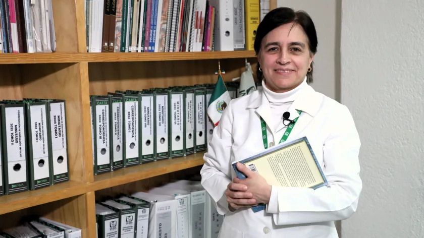 doctora Rocío Rábago Rodríguez, jefa de área de la División de Excelencia Clínica en la Coordinación de Innovación en Salud del IMSS informa de diagnóstico y tratamiento de enfermedades raras