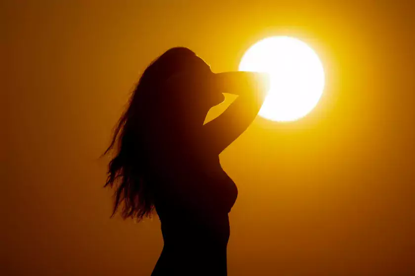 impacto de la exposición solar en la fertilidad femenina