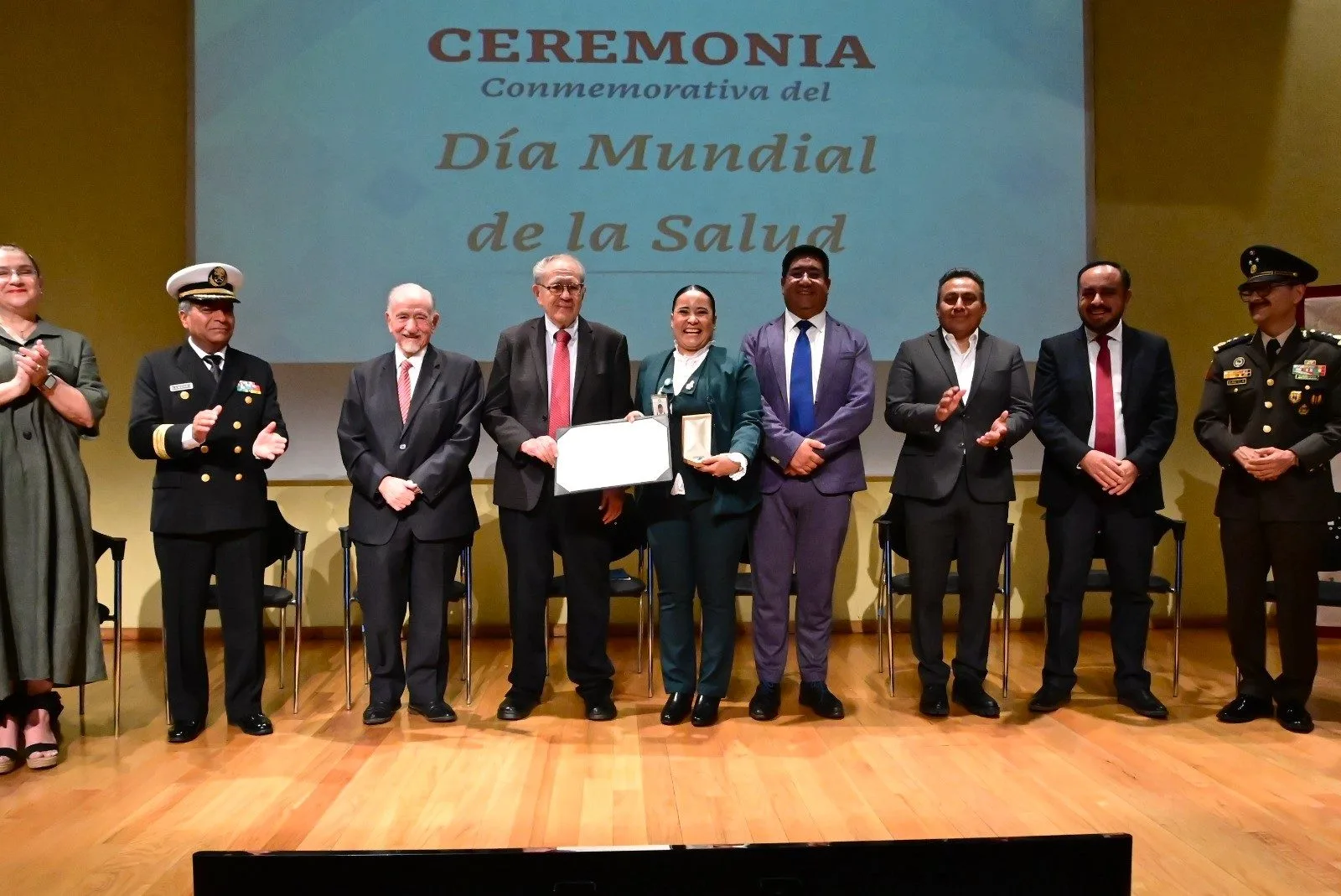 Reconocimiento a Lesvia Maza García