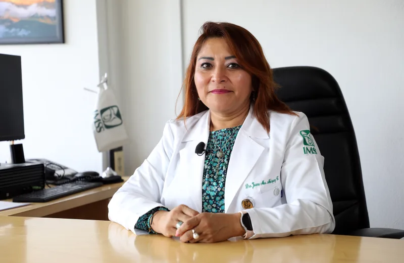 jefa de área de la División de Medicina Familiar, doctora Juana María Márquez Cornejo informa medidas para combatir alergias estacionales